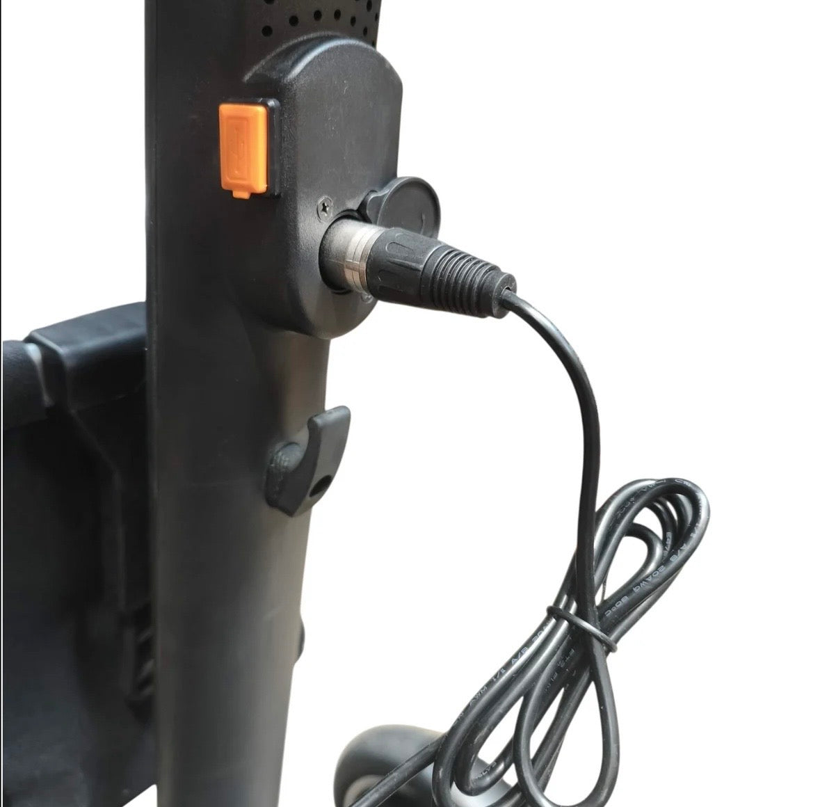 YL-966 Folding Mobility Scooter – Lightweight 19kg, Aluminium Frame, 10 Mile Range